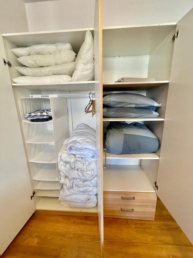 Apartament Sushi Metro Wifi 500 Mbs, 70'tv Netflix Appletv+